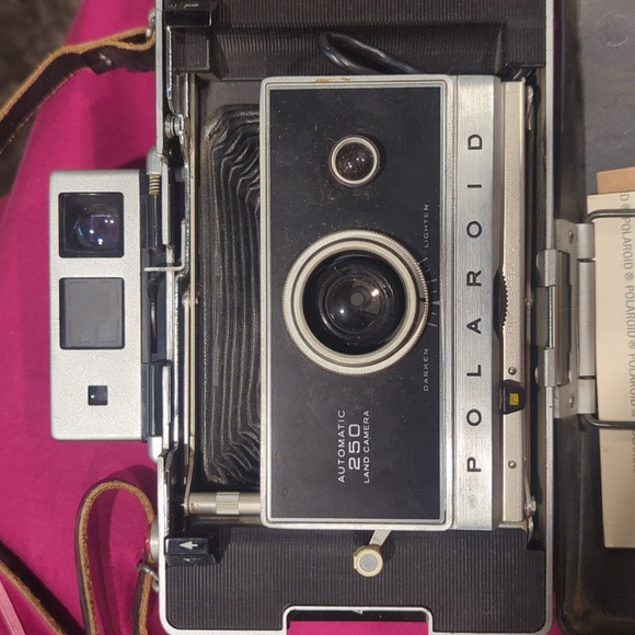 Polaroid Other - Vintage Polaroid Land Camera